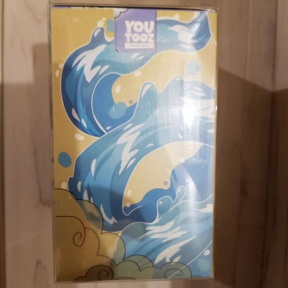 Youtooz Aang with Momo 4" Vinyl Figure from Avatar The Last Airbender - Picture 7 of 11